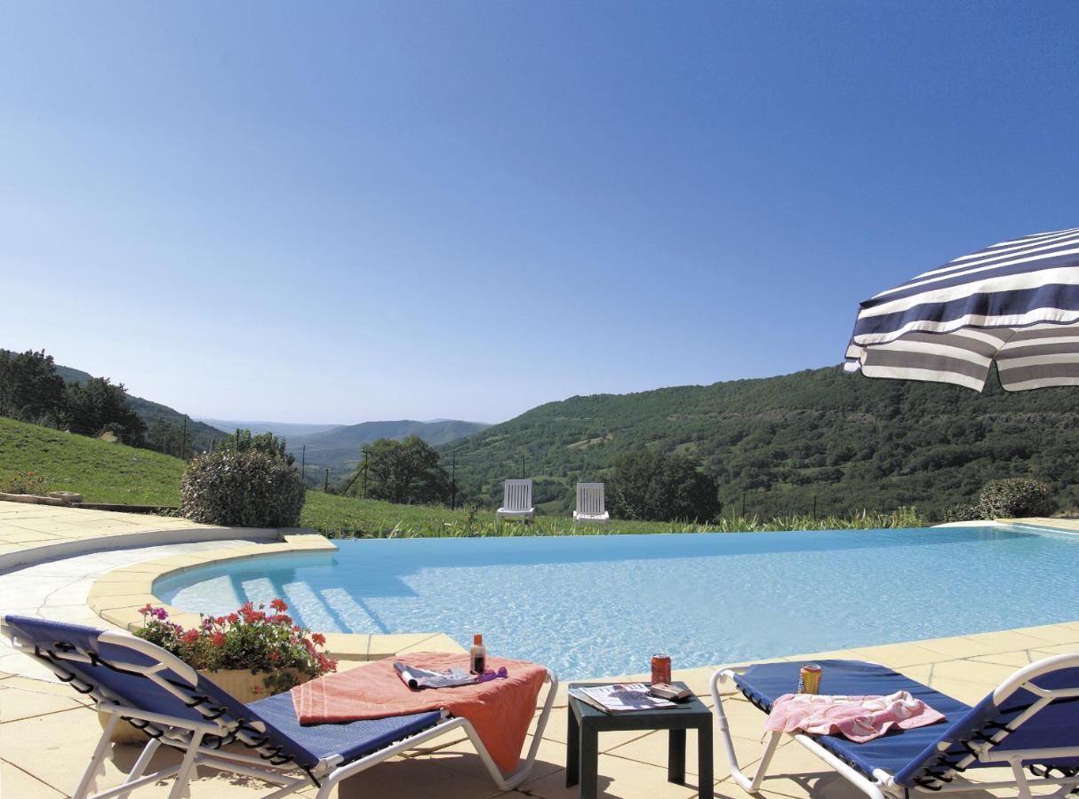 Logis Hotel-Restaurant La Mere Biquette Saint-Pons  Exterior foto
